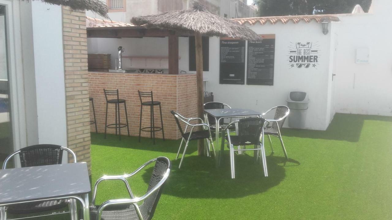 Hotel Cortijo Los Gallos Chiclana de la Frontera Dış mekan fotoğraf